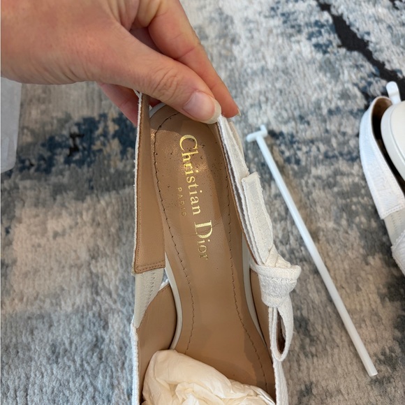 J’Adior sling back pump white cotton embroidery - Picture 8 of 15